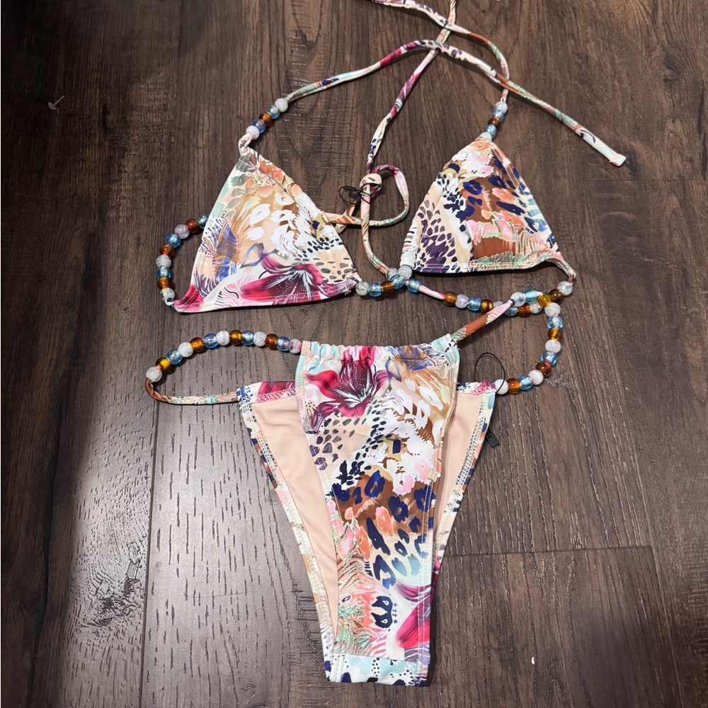 Musera NWOT Floral Beaded Bikini Set - Picture 3 of 5